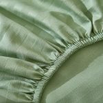 Простыня на резинке зеленая (1)