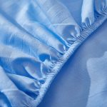 Простыня на резинке синяя (1)