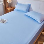 Простыня на резинке синяя (7)