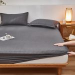 Простыня на резинке темно-серая (9)