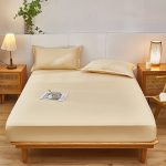 Простыня на резинке верблюжьего цвета (4)