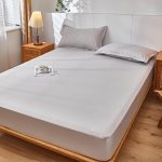 Простыня на резинке серая (5)